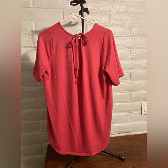 Gap Maternity Coral Blouse Size Medium - Picture 2 of 3
